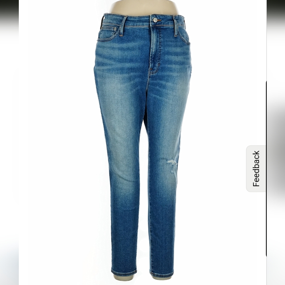 JCREW Skinny Crop Medium Wash- 33